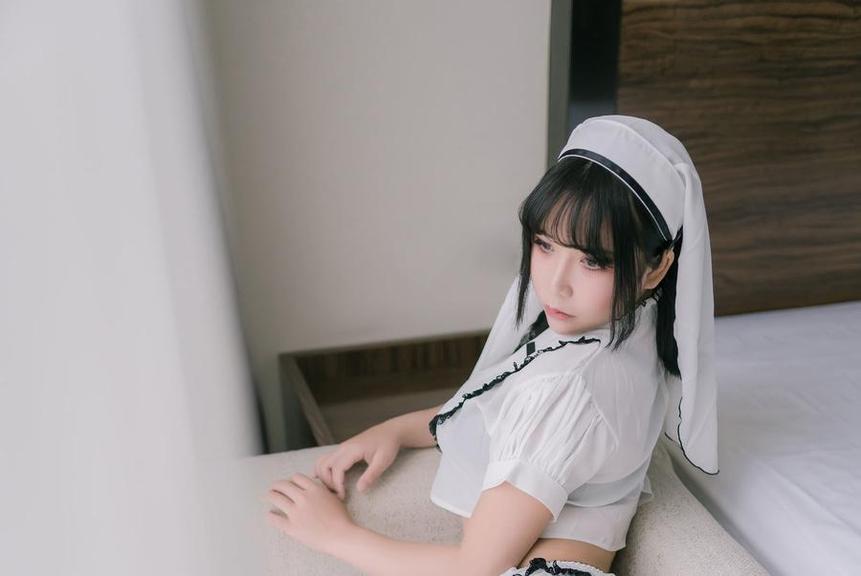 抱走莫子 抱走莫子胶衣的cos照片原图,美轮美奂